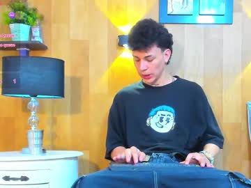 twink_strokes